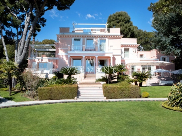 Villa de prestige au cœur de Saint-Jean-Cap-Ferrat