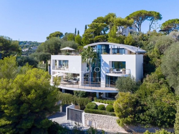 Villa contemporaine Saint-Jean-Cap-Ferrat proche plages