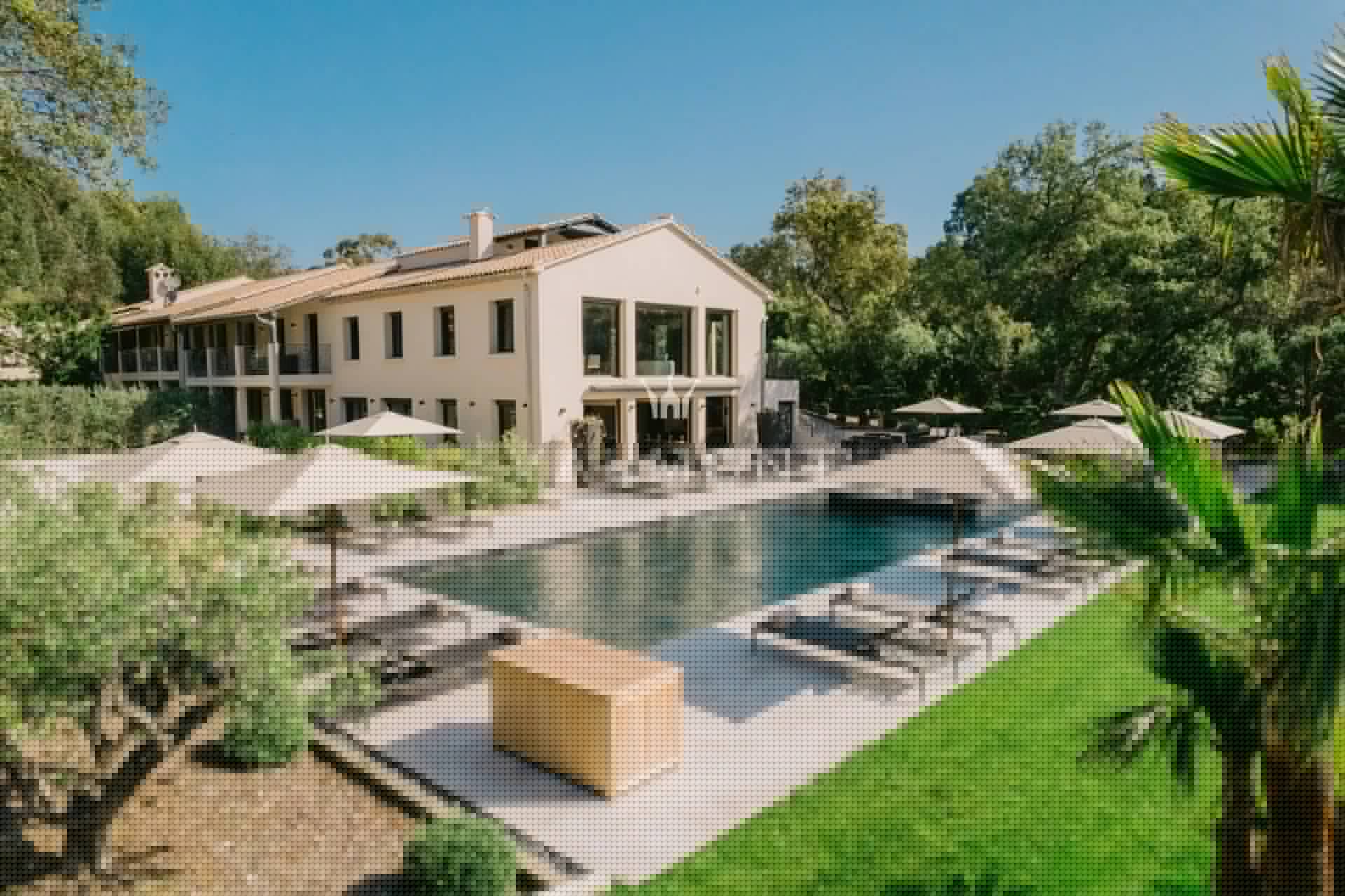 Villa de luxe proche des plages et de Saint-Tropez