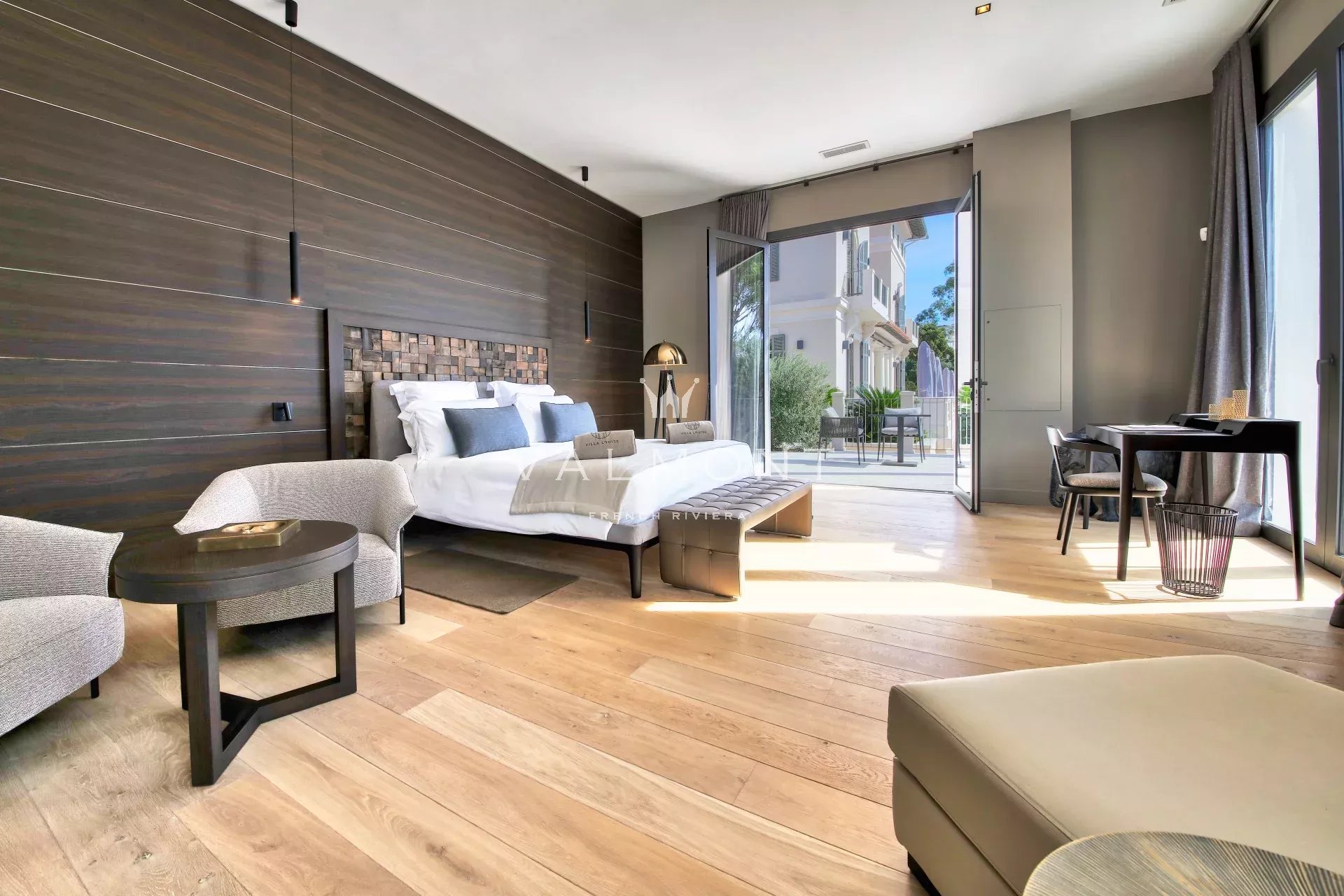 Villa de prestige vue mer à proximité des plages