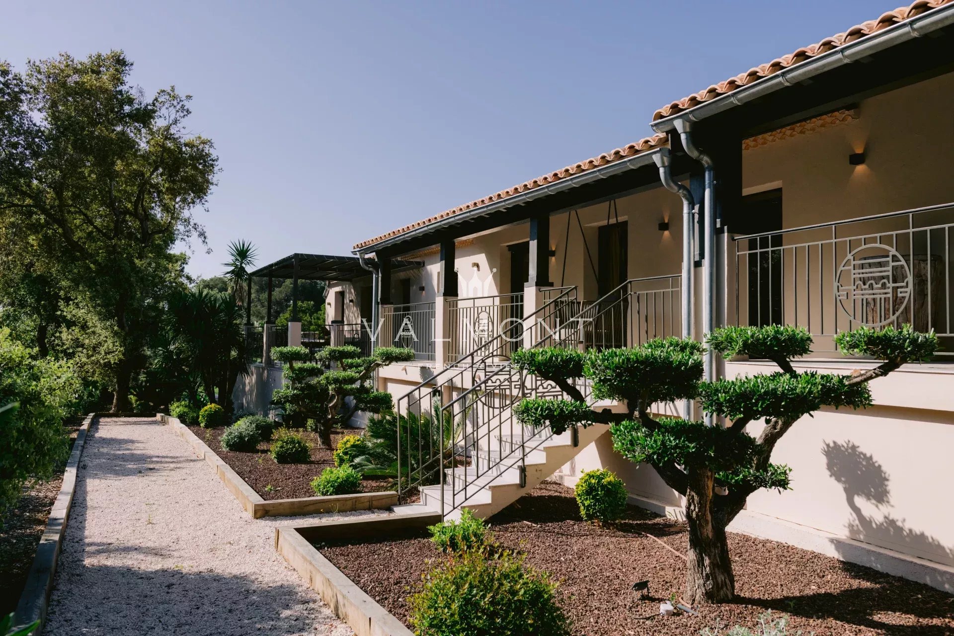 Villa de luxe proche des plages et de Saint-Tropez