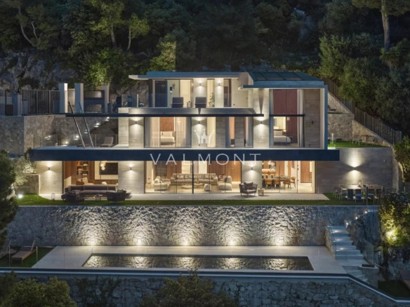 Exceptional new villa with panoramic views overlooking Saint-Jean-Cap-Ferrat