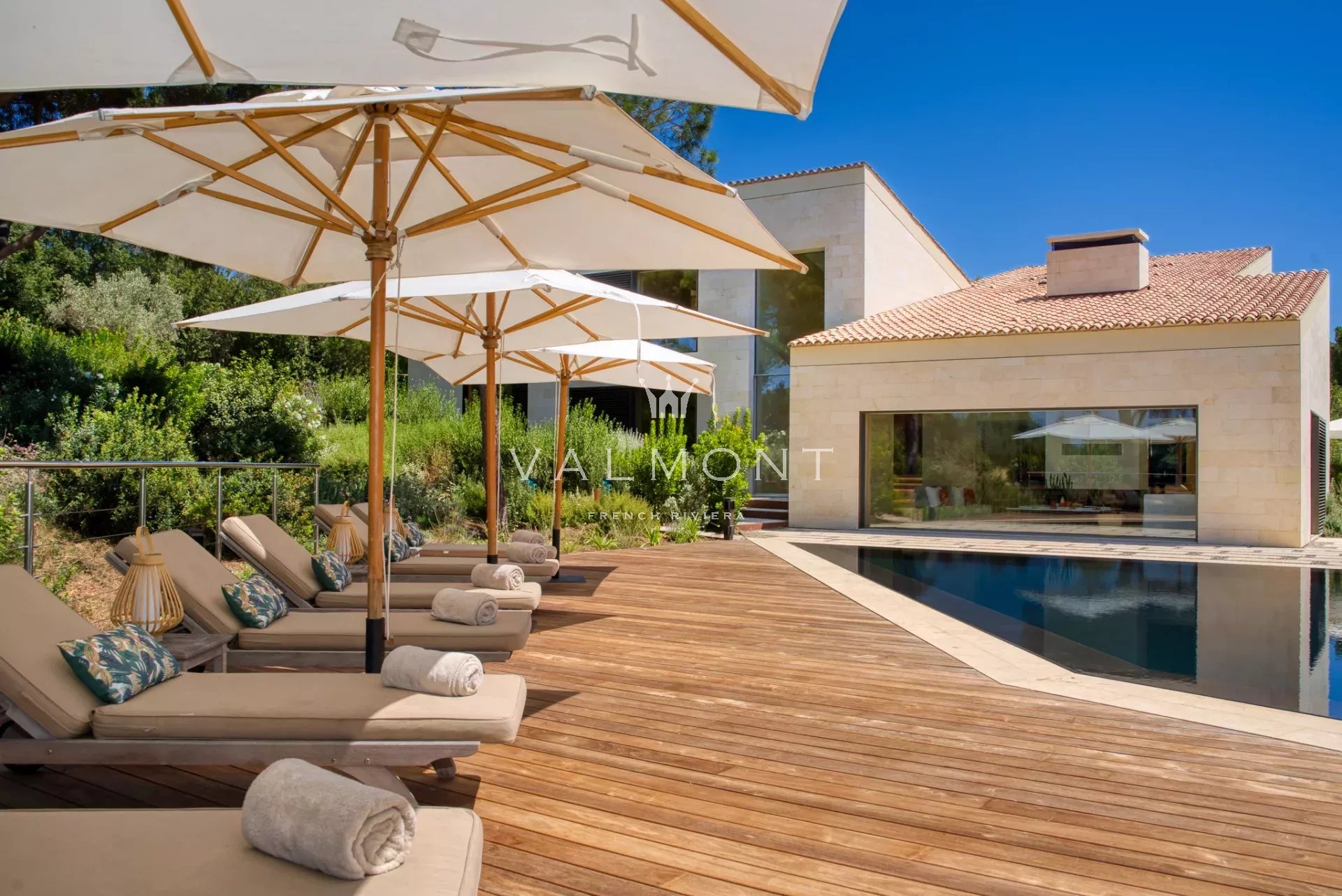 Villa de luxe à Saint-Tropez signée John Pawson