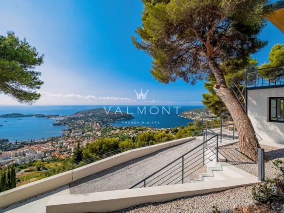 Luxury villa with stunning views
