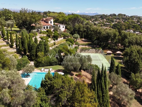 Beautifully renovated historic estate