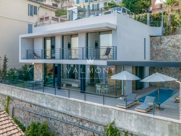 Contemporary villa on Foot to Monaco