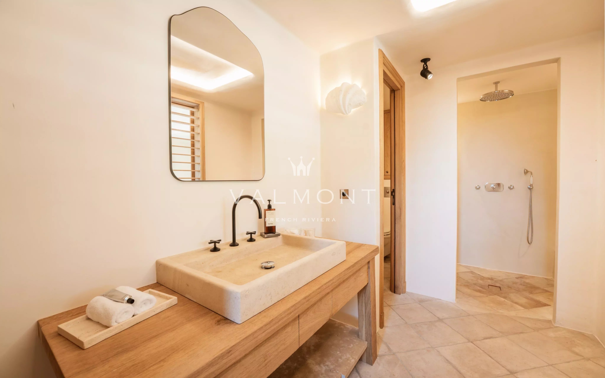 Charming Bastide in Saint-Tropez with Sea View