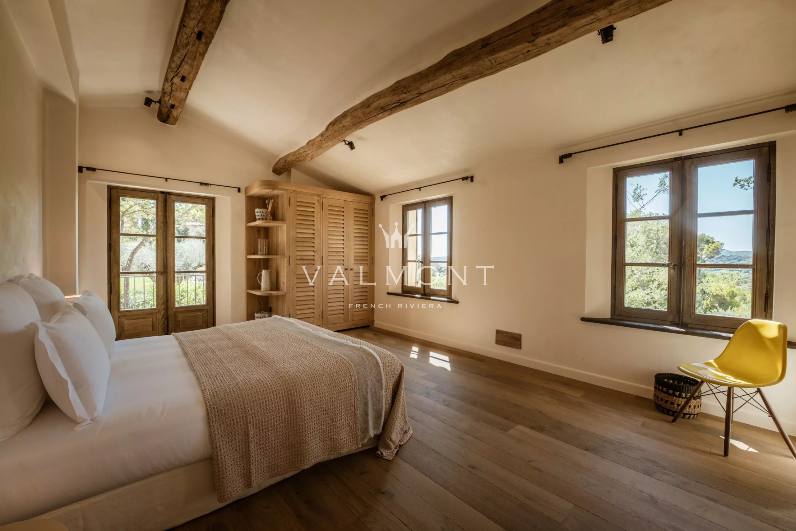Charming Bastide in Saint-Tropez with Sea View