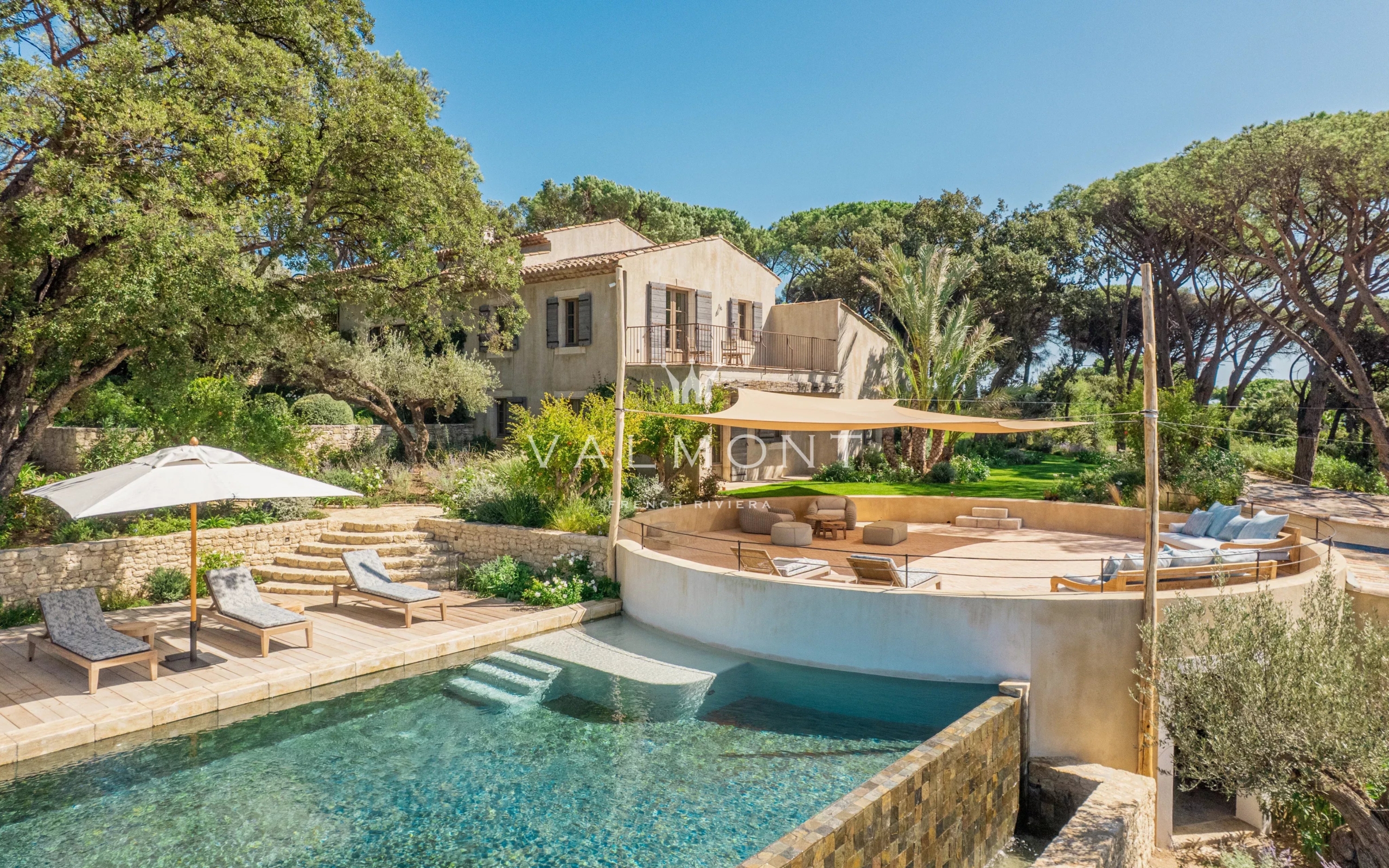 Charming Bastide in Saint-Tropez with Sea View