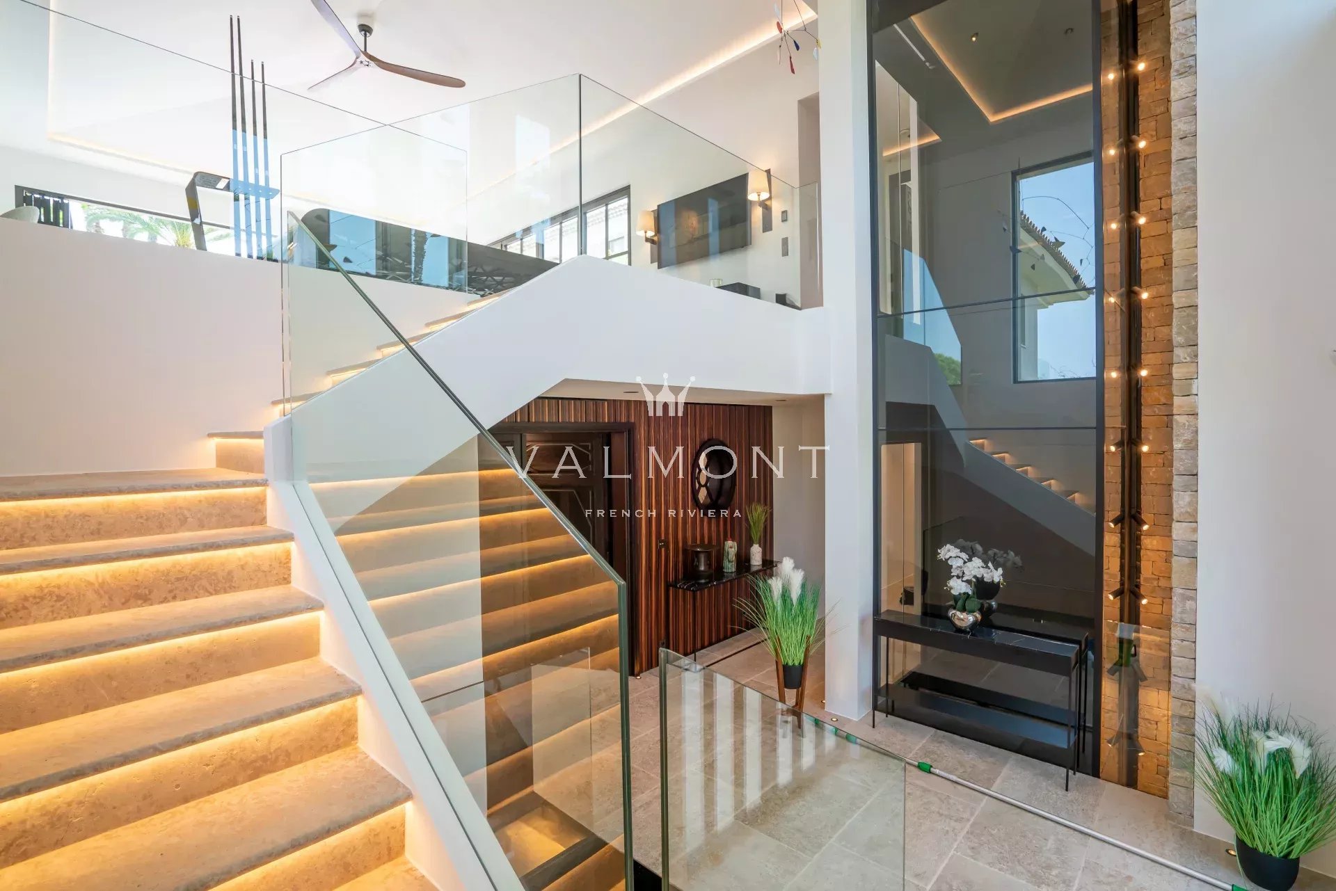 555c724533e31c9b9d7923fe909b0c85_244befb819_1920-original-60355-0.jpg Domaine de luxe 14 chambres Saint-Tropez centre