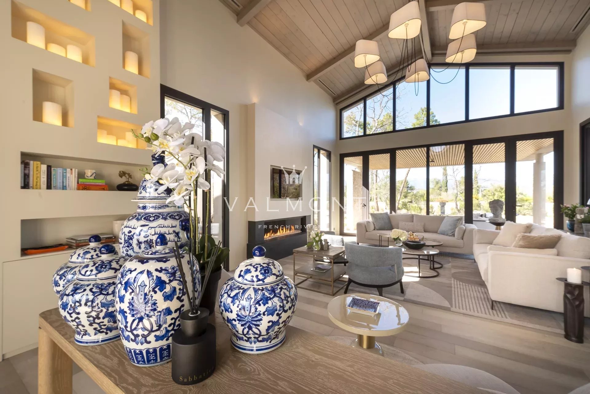 6c4cc15808811303efb9bfacceb6aae4_c44f682eaa_1920-original-67430-0.jpg Modern villa in the Terre Blanche Resort