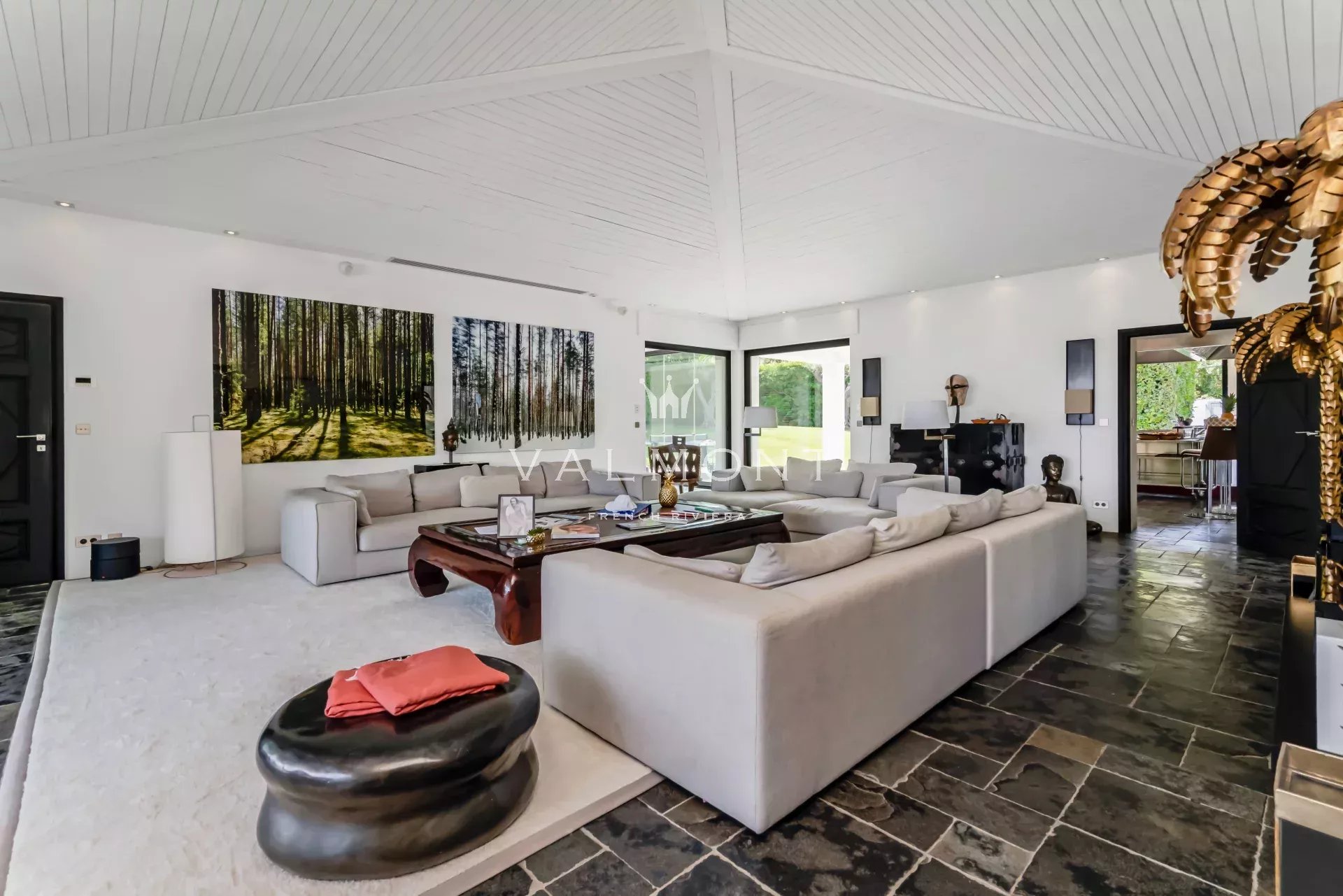 9450b57bc1353a7f81c6324c365702f1_88a1e4bf5b_1920-original-60355-0.jpg Domaine de luxe 14 chambres Saint-Tropez centre
