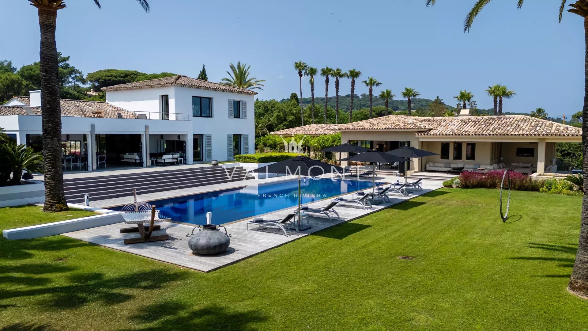 cadf85e773a895d73d44b3a4294c9534_c753319129_1920-original-60355-0.jpg Domaine de luxe 14 chambres Saint-Tropez centre