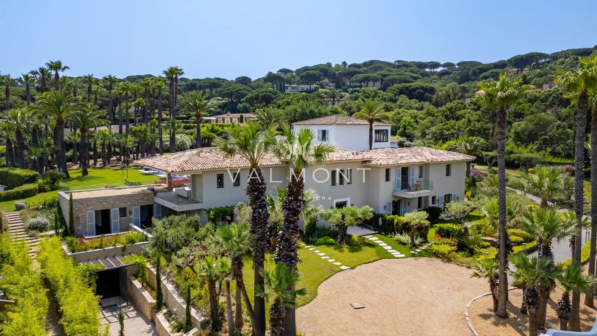 ffbb92cfdd8951a4d6861e9510cffd77_cf3c86d661_1920-original-60355-0.jpg Domaine de luxe 14 chambres Saint-Tropez centre