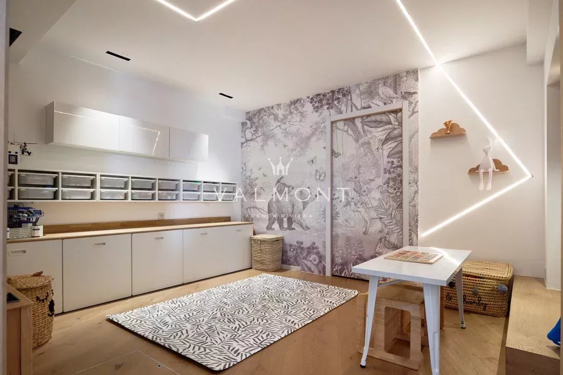 152893120a8cd78ac5490b5347d35ac8_6b7cca9da3_1100-original-78490-0.jpg Villa contemporaine 7 chambres Mougins