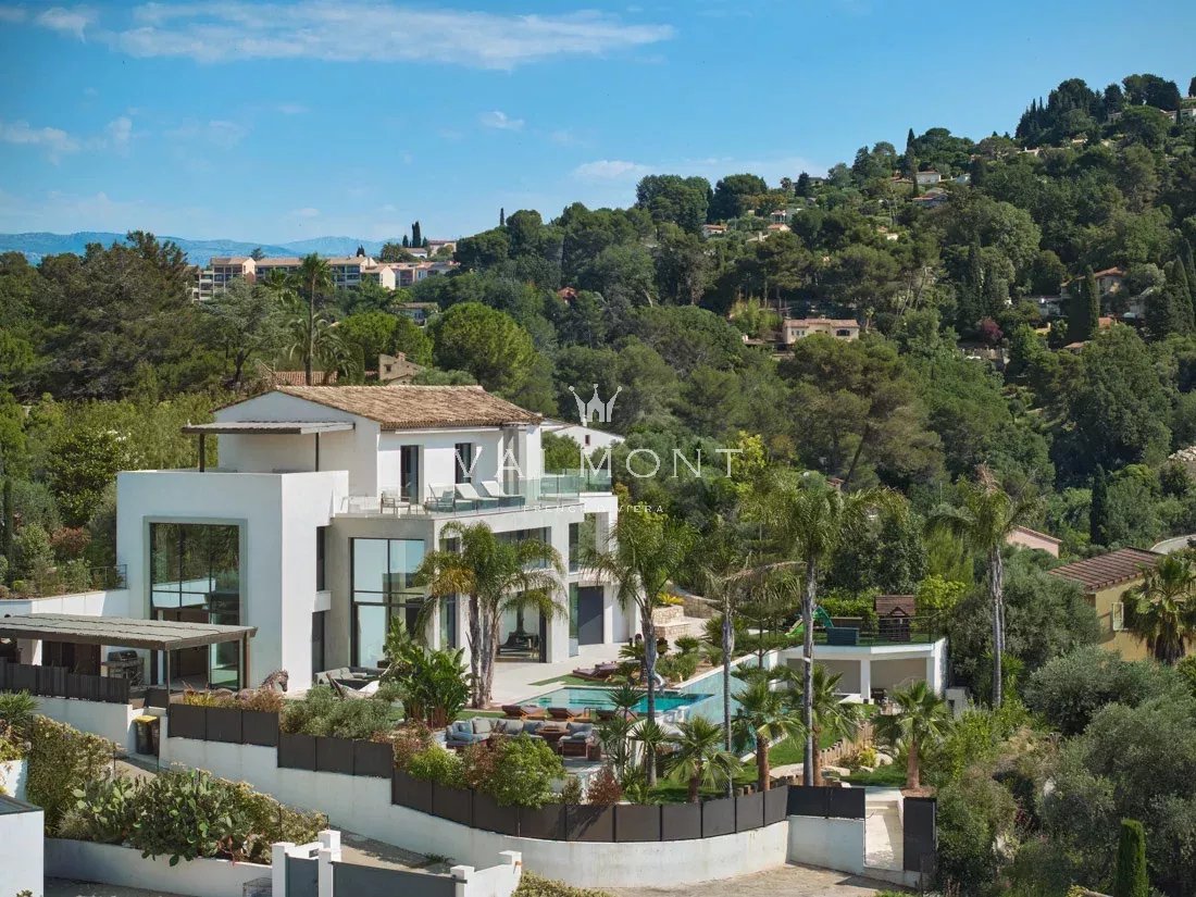 26d5e9408823a83d07486aff253d3f92_ebeb420984_1100-original-78490-0.jpg Villa contemporaine 7 chambres Mougins