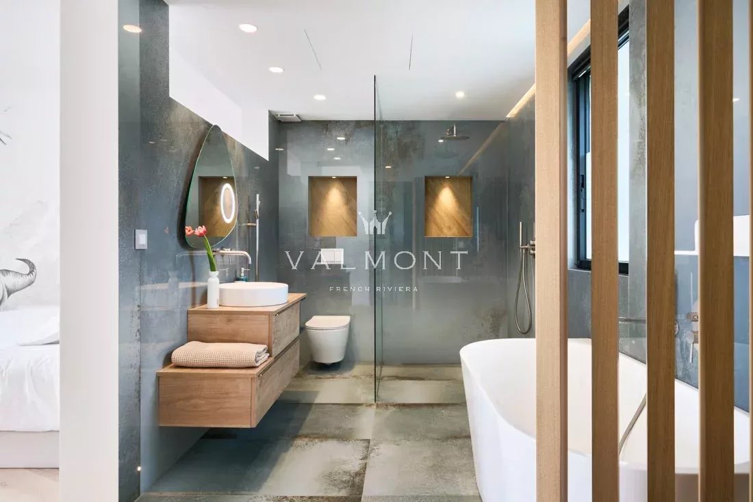 a5c2a3d4142c982e51921ed9f2854acc_3e046077aa_1100-original-78490-0.jpg Villa contemporaine 7 chambres Mougins