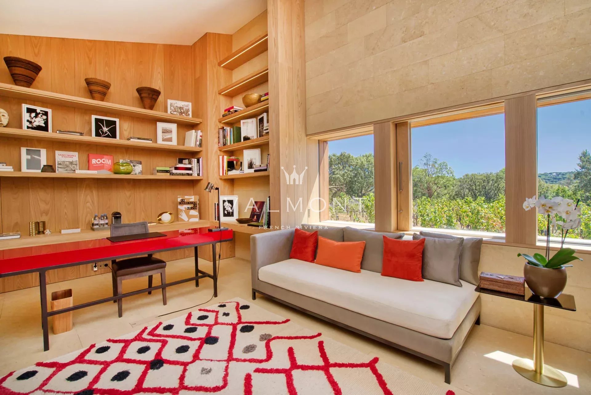 Prestigious 14-bedroom waterfront property Saint-Tropez