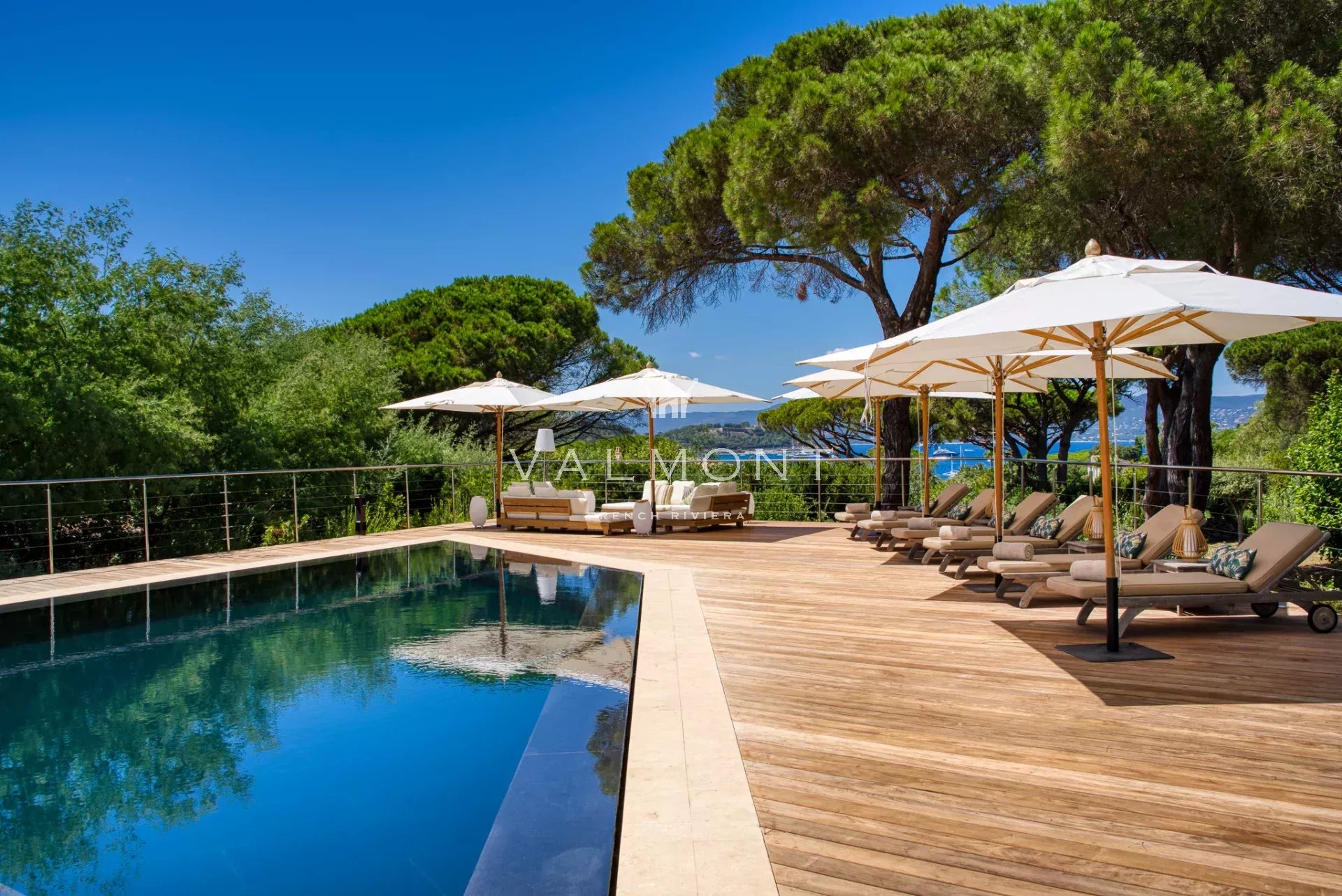 Prestigious 14-bedroom waterfront property Saint-Tropez