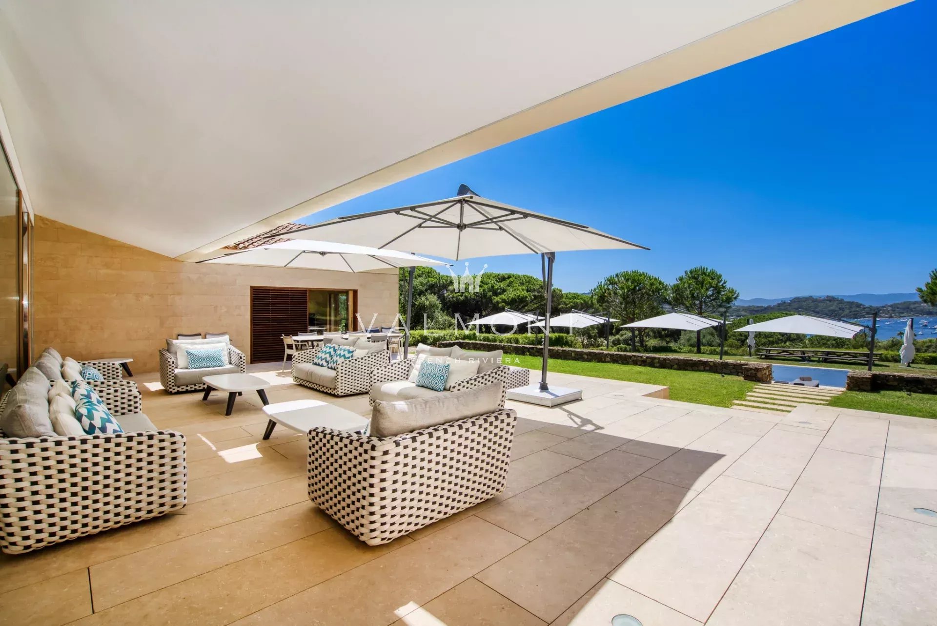 Prestigious 14-bedroom waterfront property Saint-Tropez