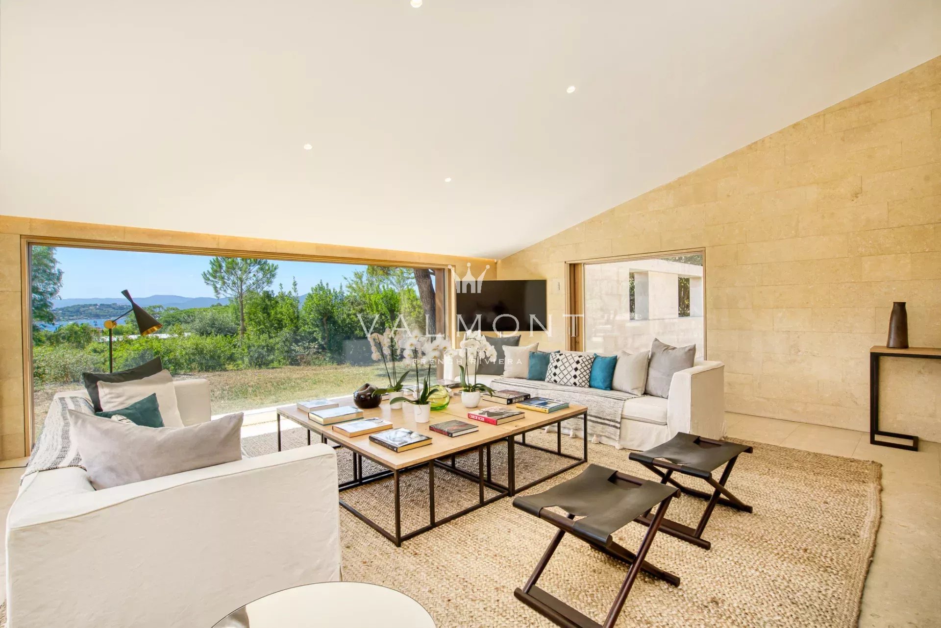 Prestigious 14-bedroom waterfront property Saint-Tropez