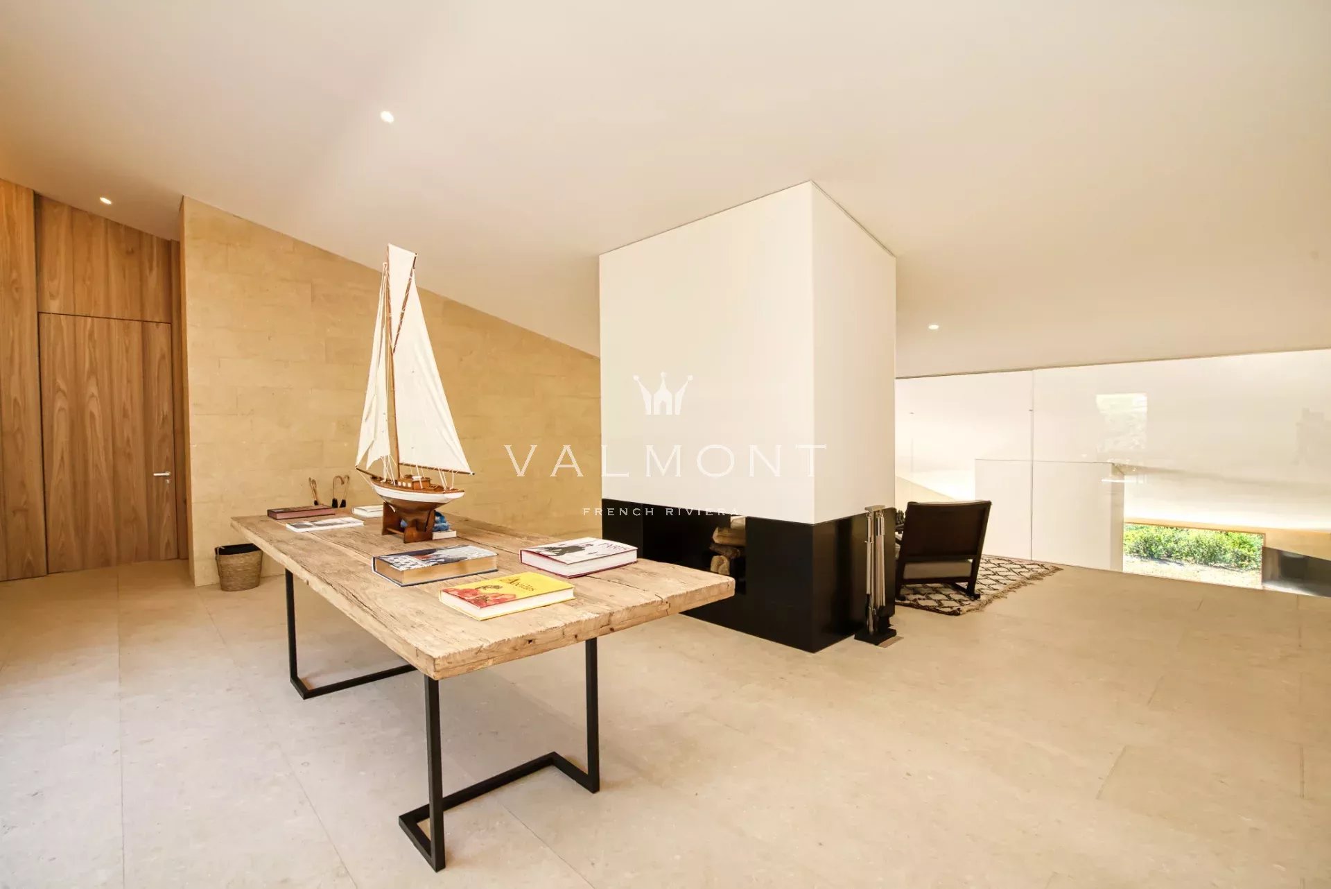 Prestigious 14-bedroom waterfront property Saint-Tropez
