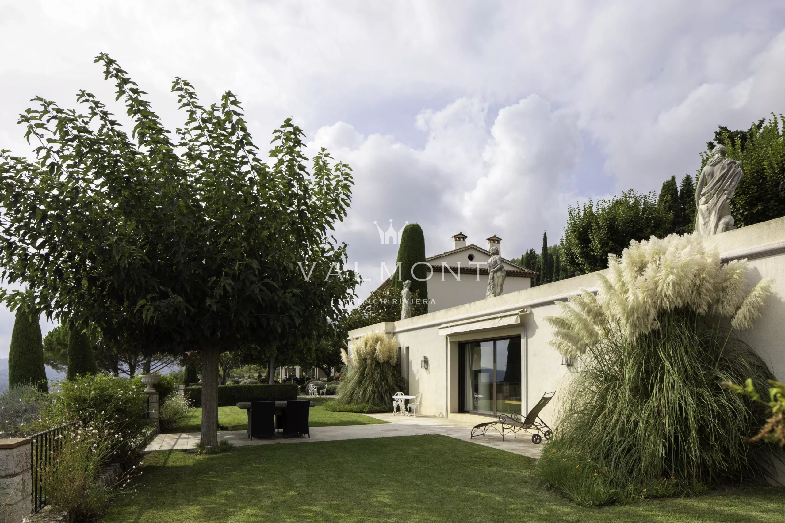 Olive Estate in the Heart of the Pays de Grasse