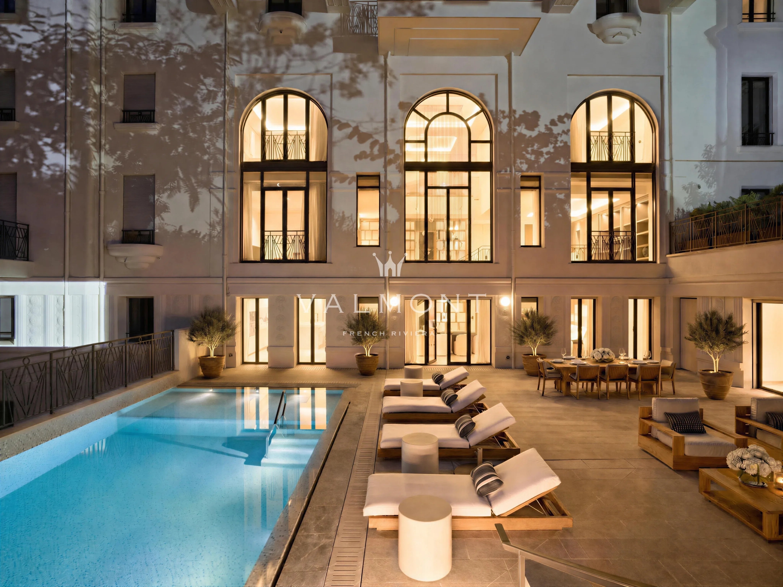 Appartement-villa avec terrasse et piscine privée