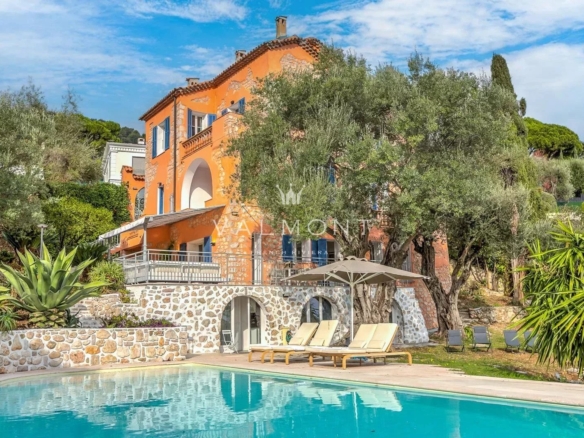 Charming Provençal villa for rent near Monaco