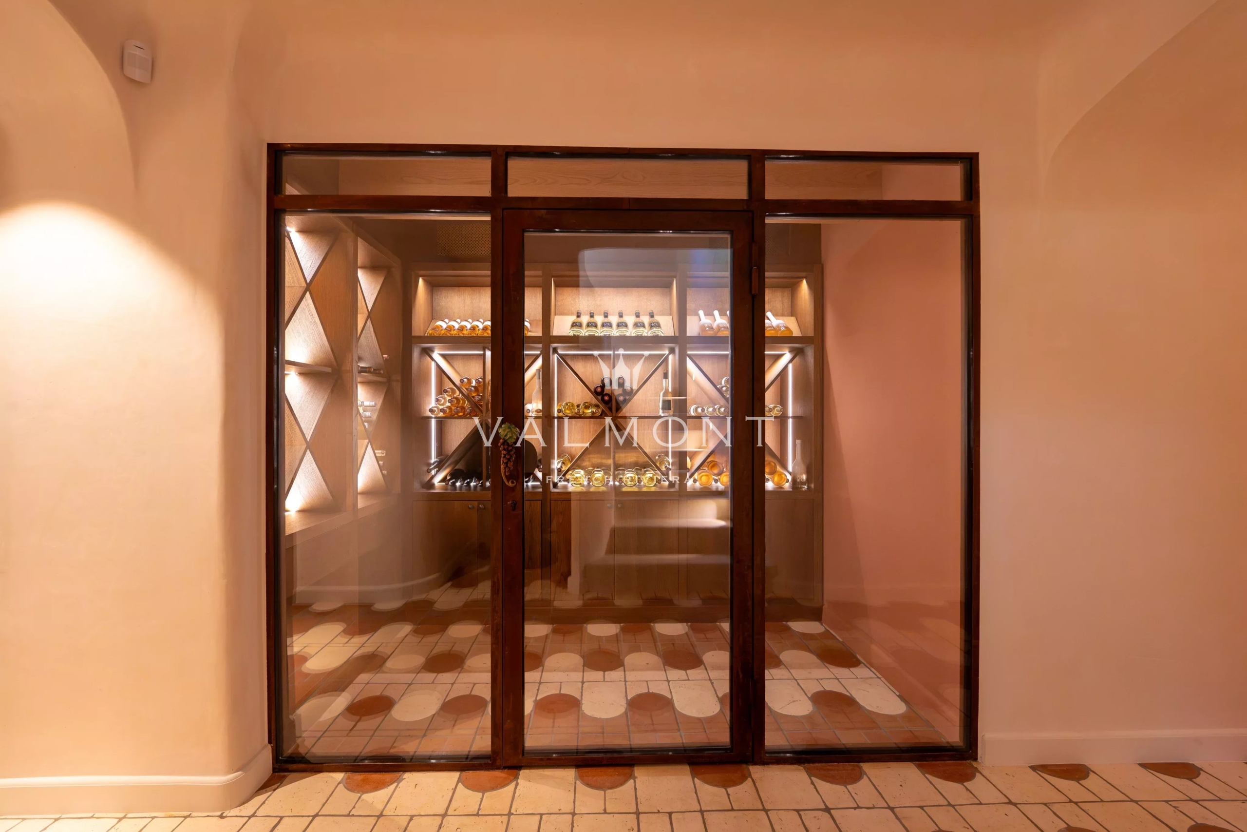 ca38589212b7edca6e2a74cc3974b724_730d662a68_4096-original-85522-0.jpg Villa néo-provençale flambant neuve de 5 chambres à Ramatuelle