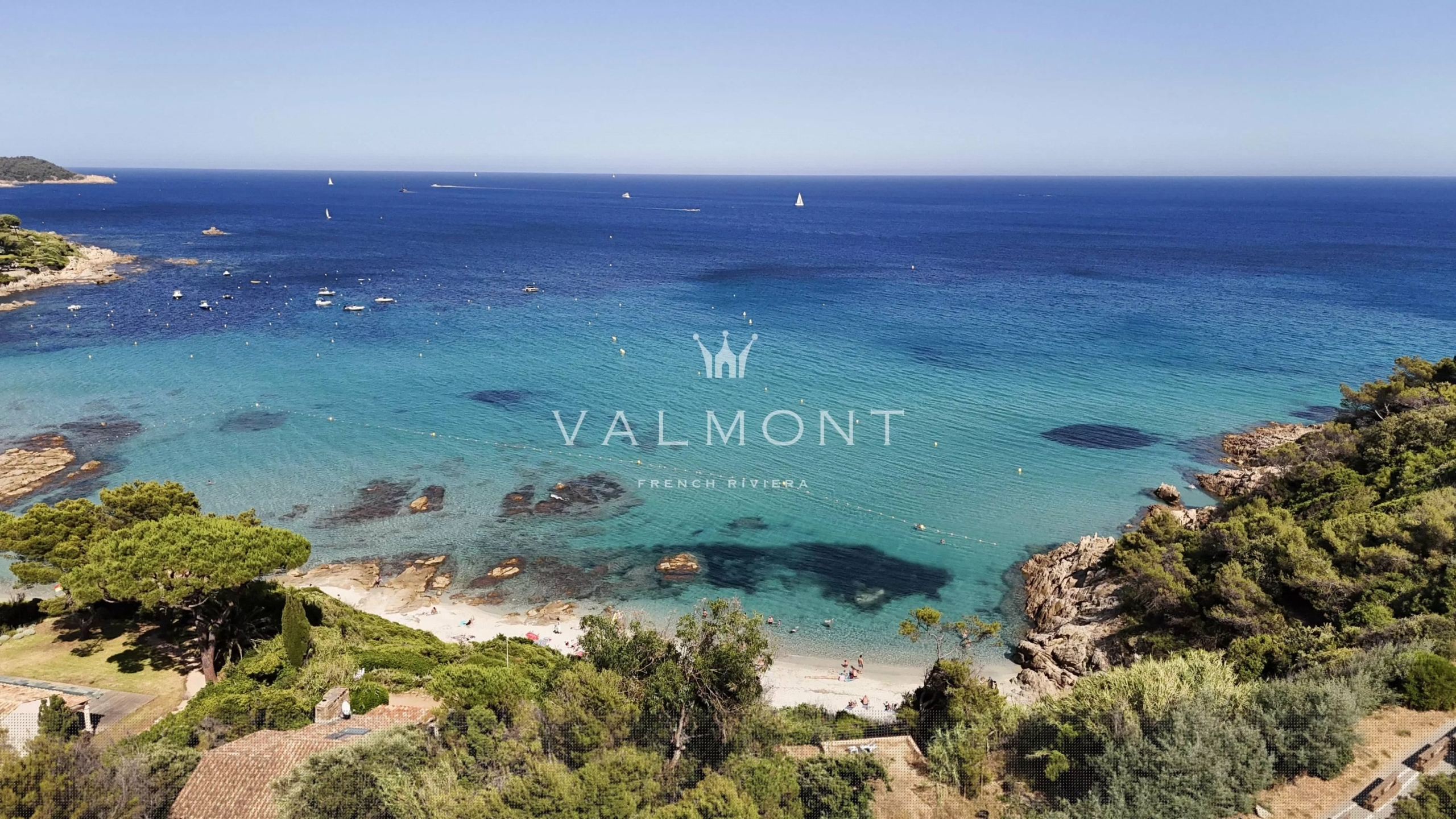 5b258f076c9874cc3e2672a312bcc2c0_6993c72212_4032-original-85224-0.jpg Provençal villa with beautiful sea views