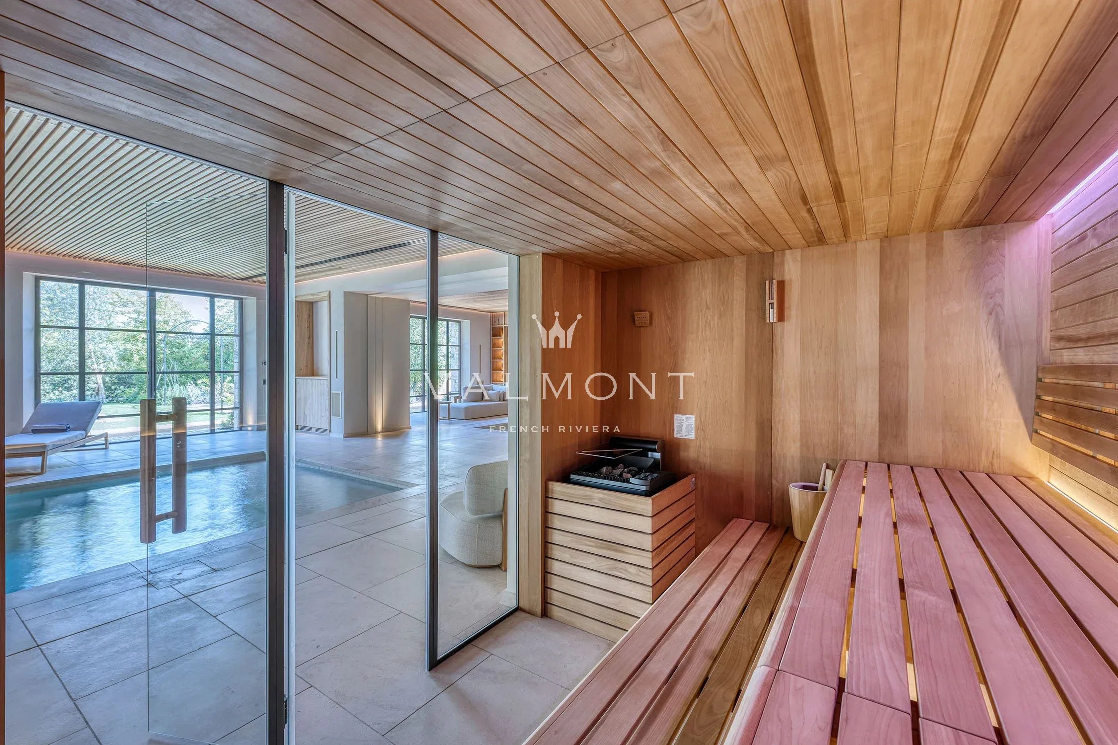 130d9a9ab8f0c9c6e231877ce071cd18_c1625c9a54_2250-original-101811-0.jpg Propriété d’exception au cœur d’un domaine privé et sécurisé