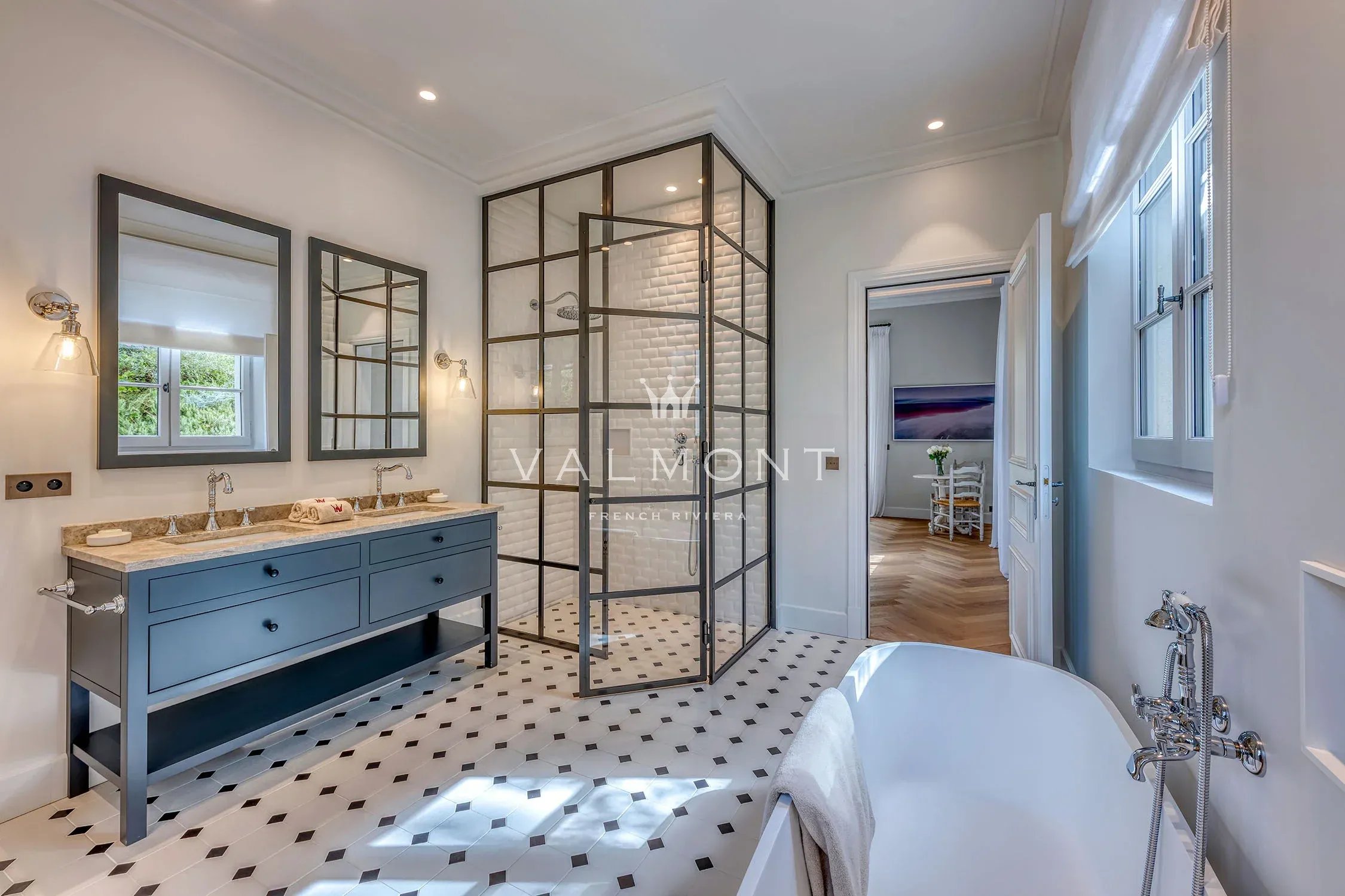 50e4a9677e7031ef99bdb83703dc5bab_b2d2b73230_2250-original-101811-0.jpg Propriété d’exception au cœur d’un domaine privé et sécurisé