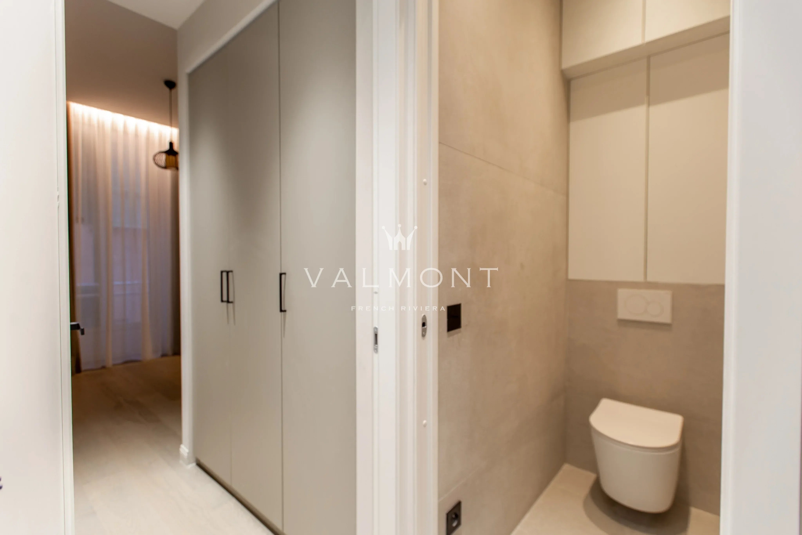 7470f531f4635b29bc29e1f29a14ec2c_31ef2ac30a_4096-original-101650-0.jpg Villefranche-sur-Mer – Two-bedroom apartment with sea view