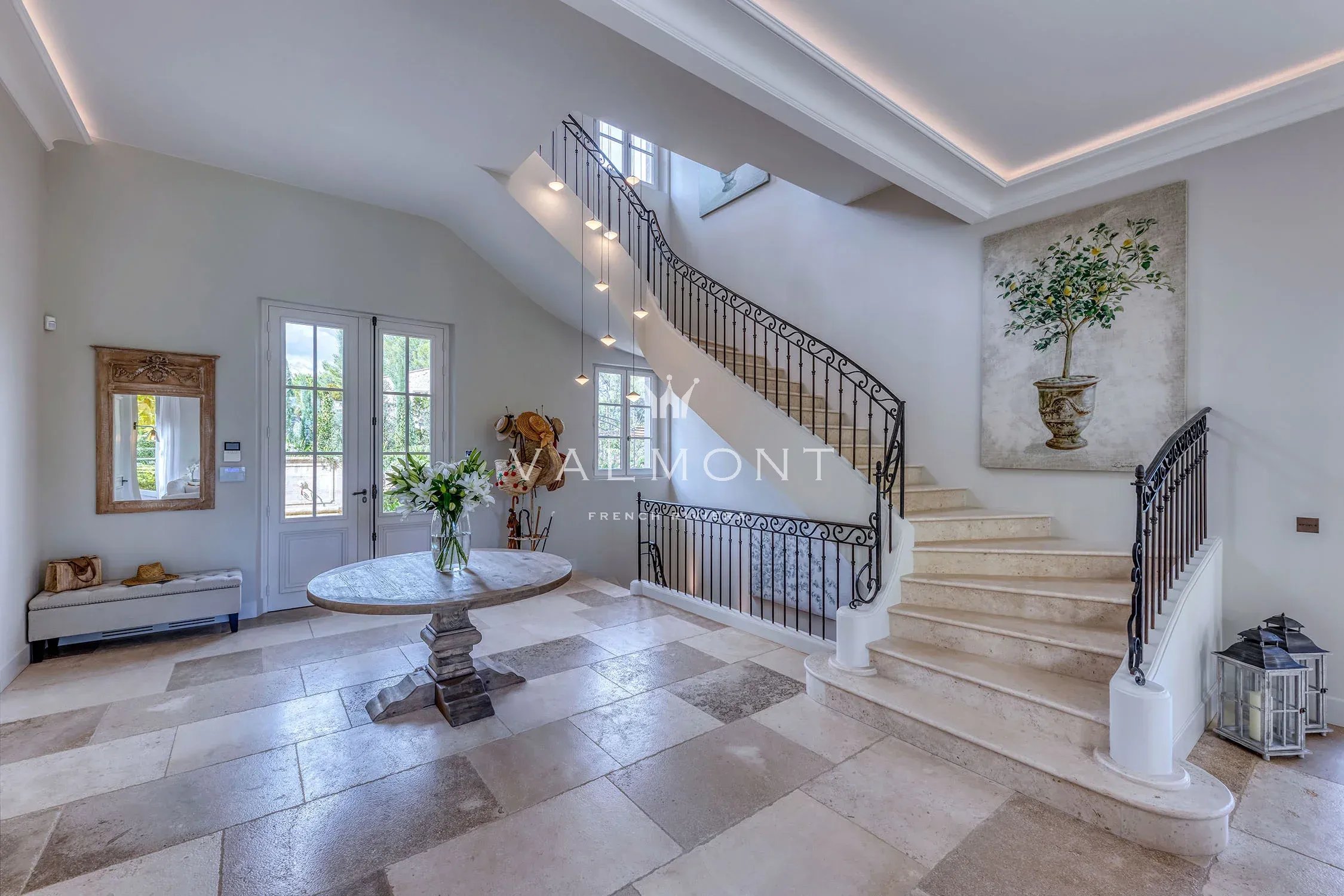 88978eaebf9543b78e259470243f9752_8264eaa025_2250-original-101811-0.jpg Propriété d’exception au cœur d’un domaine privé et sécurisé