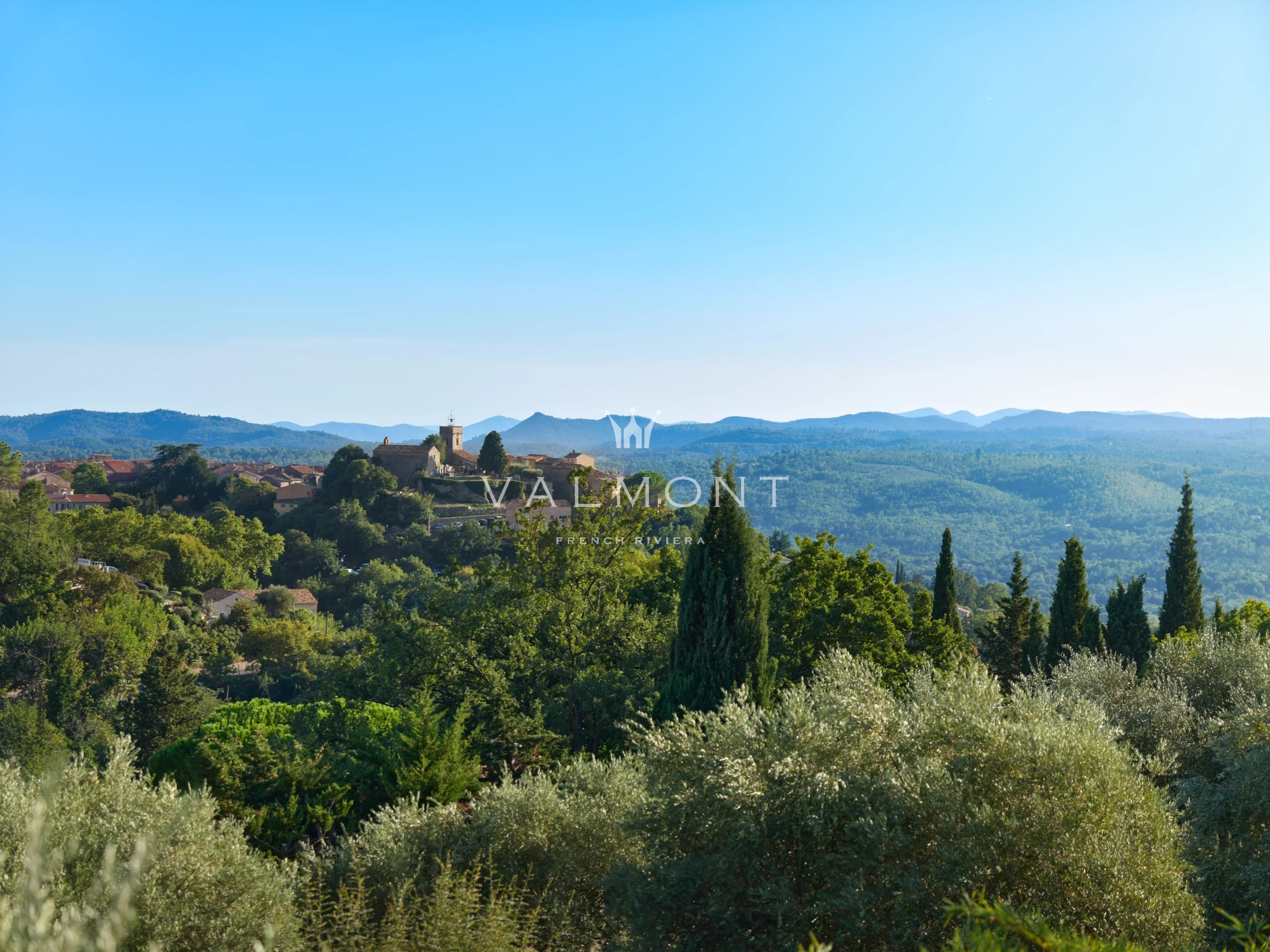 9487e26c23cff9433d75bb5b4e985110_ec6703db1f_4096-original-101346-0.jpg Contemporary villa in Montauroux with swimming pool and high-end amenities