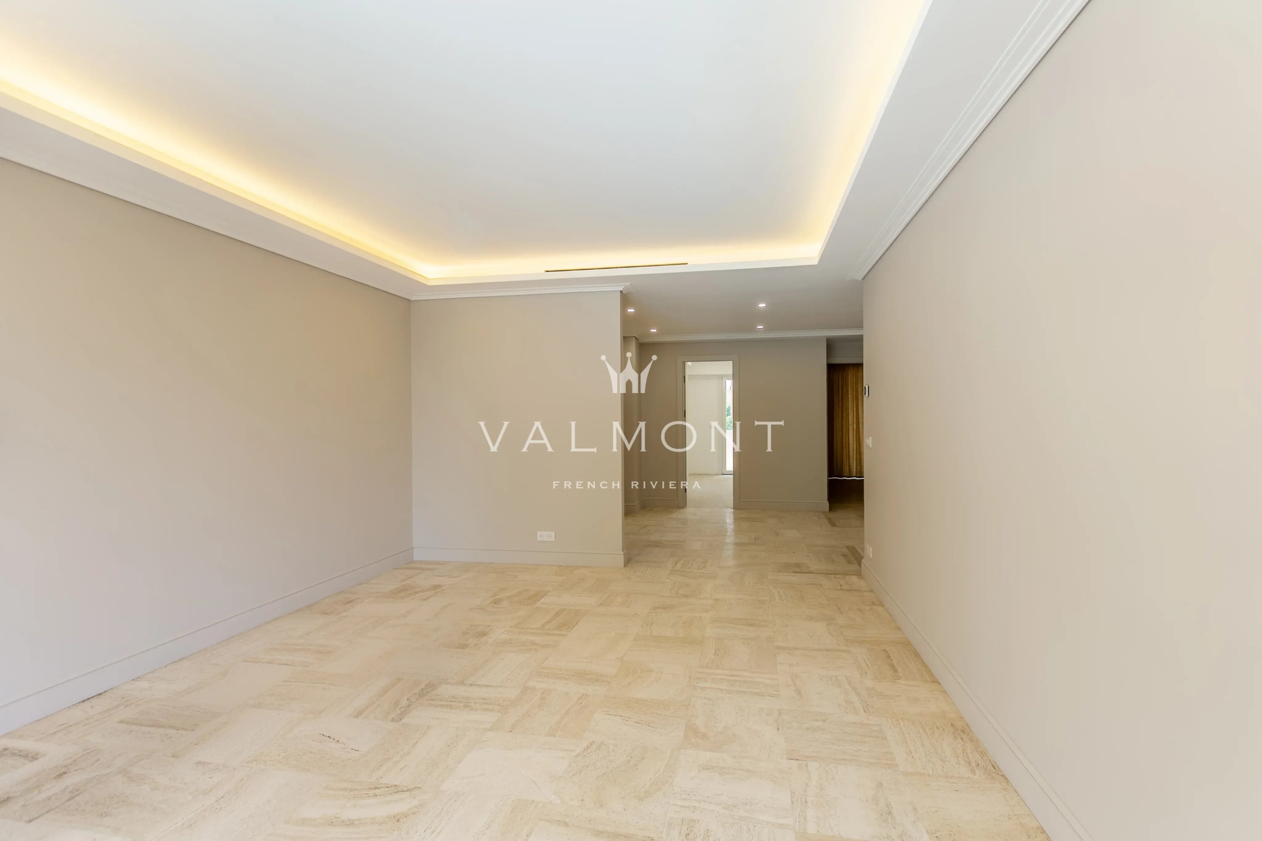 a342fdb6c4a88baa02c7b5b4b9162d0d_f32874ec24_4092-original-101605-0.jpg CAP D’AIL – Appartement 3 pièces rénové – Terrasse