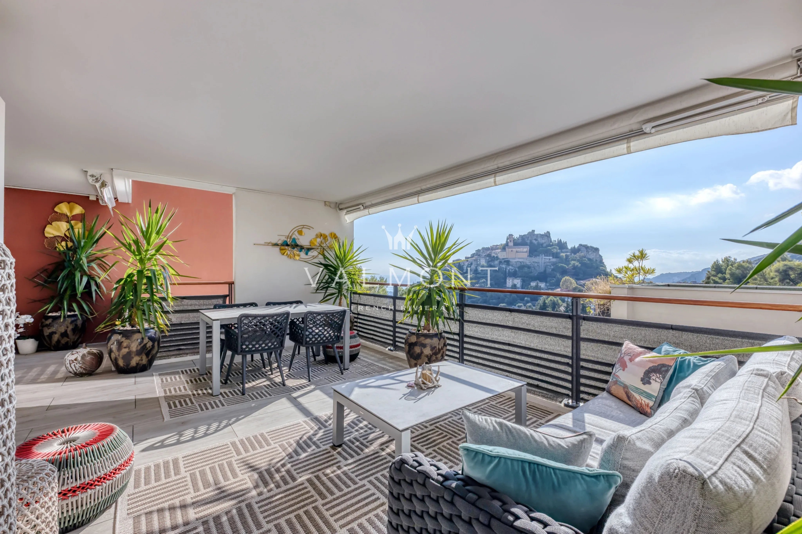 c22a195a01651da9dcbc857026077bd1_c2dde09b0d_4096-original-101380-0.jpg Spacieux et lumineux appartement de 4 pièces – Terrasses