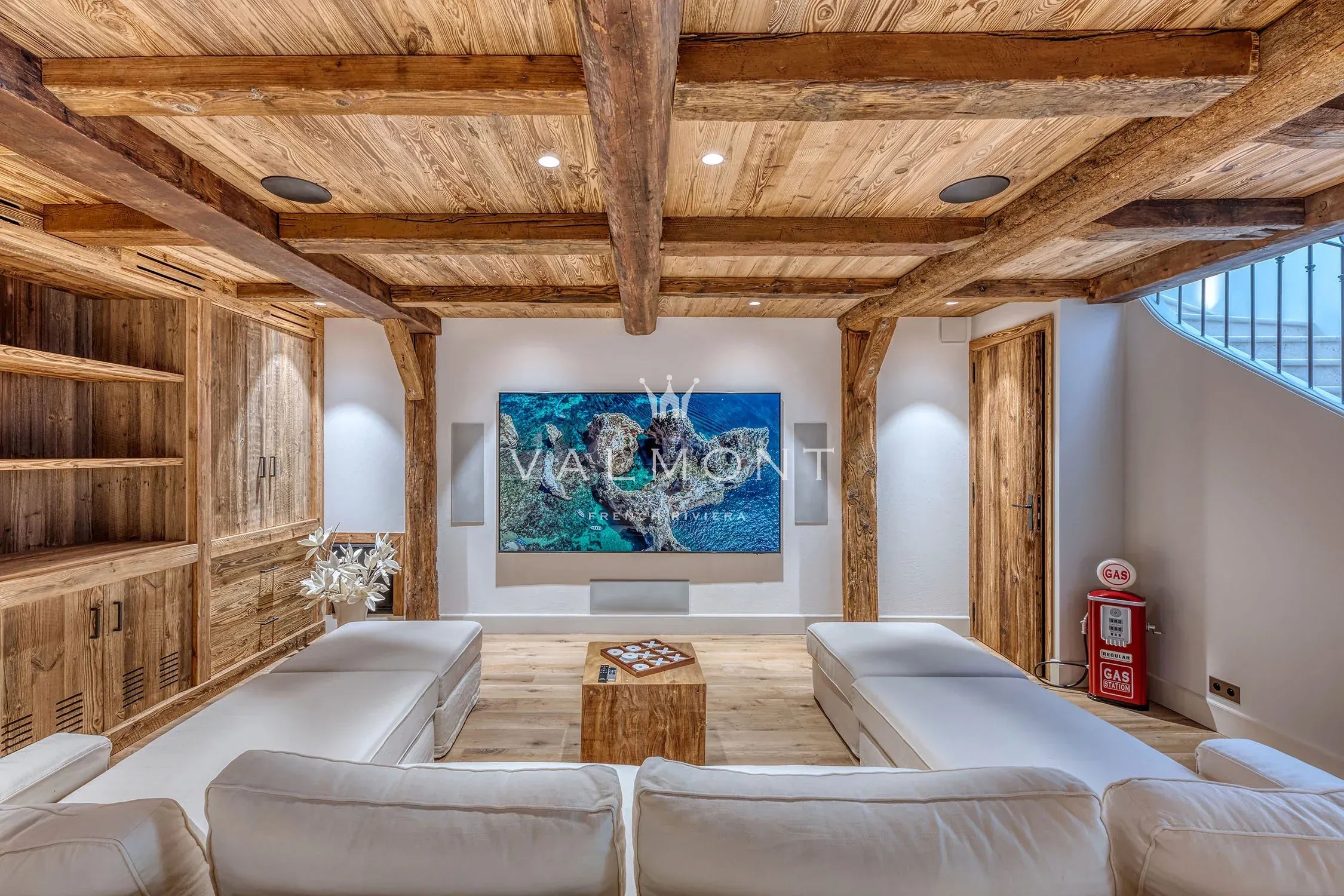 d44f6ad6062016b62eaf99e1080e006c_77810b87fd_2250-original-101811-0.jpg Propriété d’exception au cœur d’un domaine privé et sécurisé