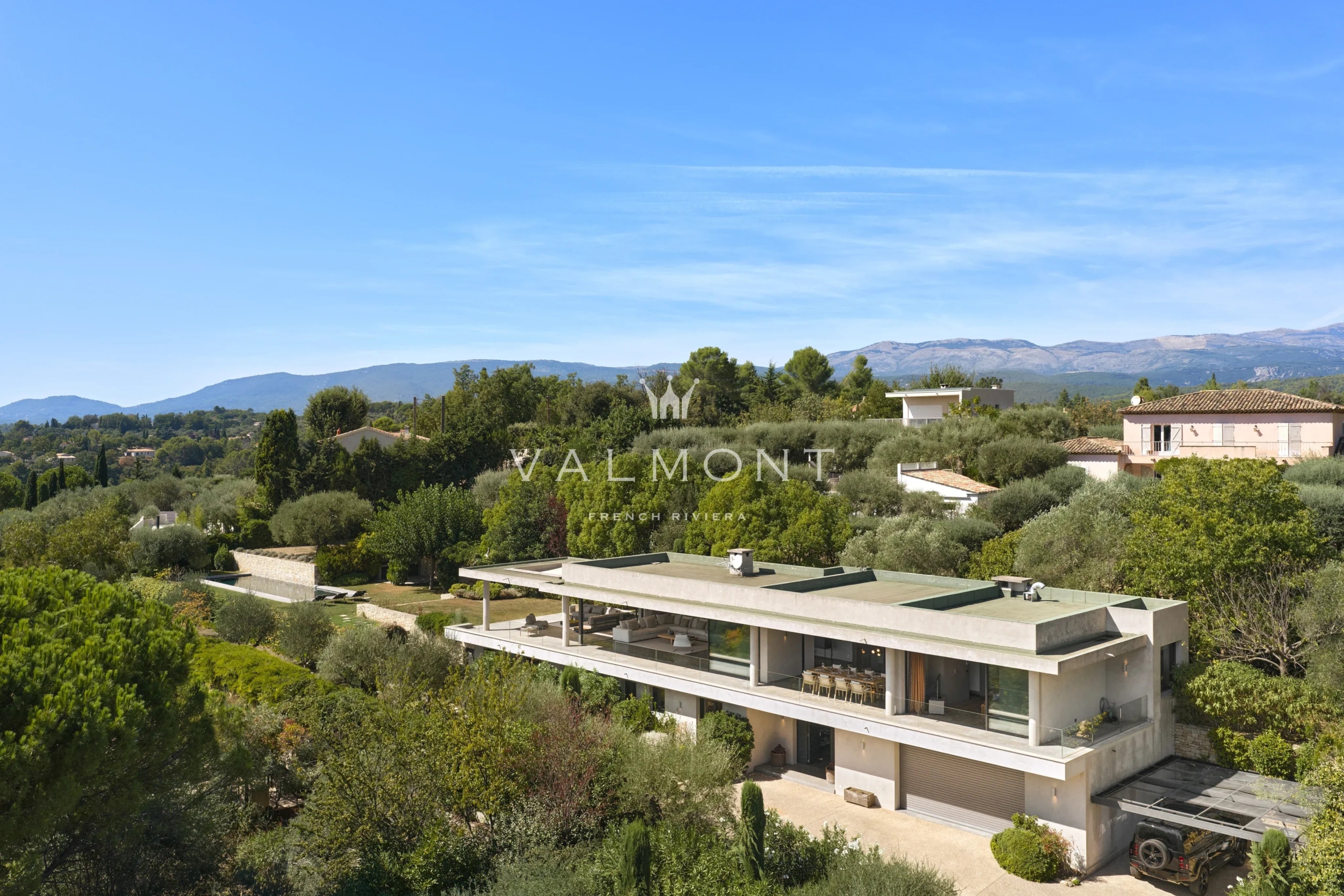 d6eb46dbb39ecbe6e12a993605ee154b_9831817349_4096-original-101346-0.jpg Contemporary villa in Montauroux with swimming pool and high-end amenities