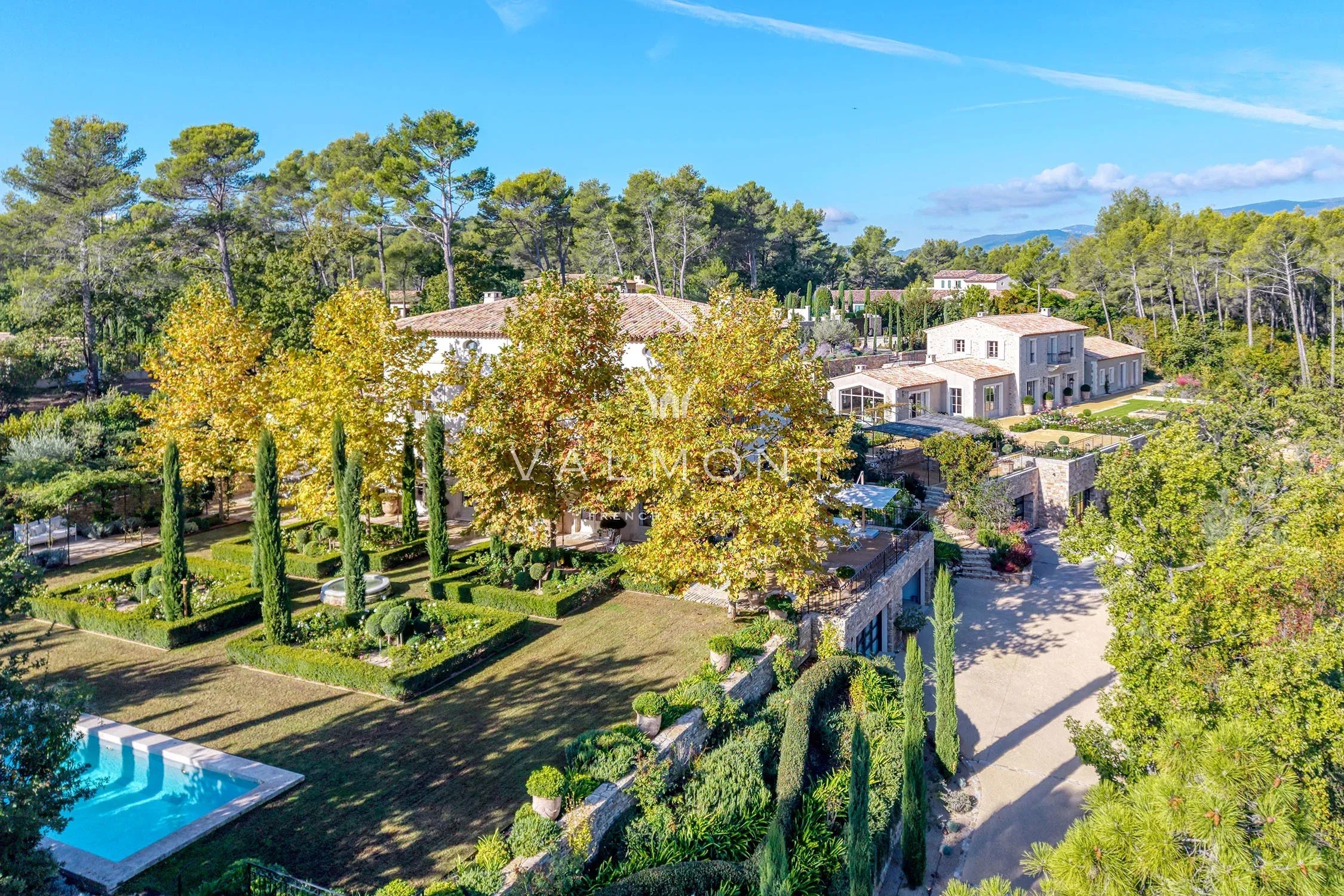 de961203f68b8bbbd72b6c86c383a0f9_2dcc1e12ae_2250-original-101811-0.jpg Propriété d’exception au cœur d’un domaine privé et sécurisé