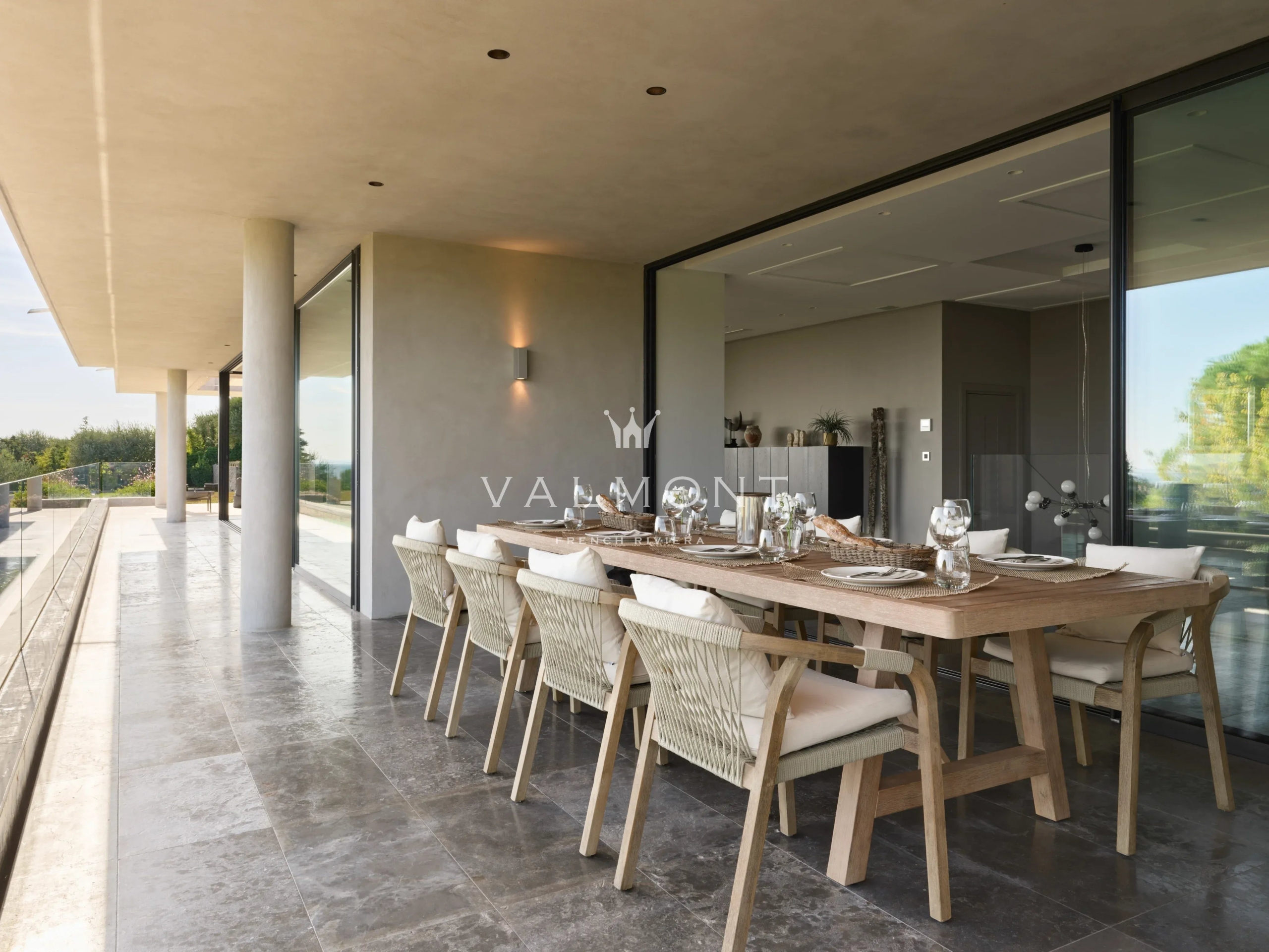 fbba59587493984e0dd6a481698cfce8_2cce4c868f_4096-original-101346-0.jpg Contemporary villa in Montauroux with swimming pool and high-end amenities